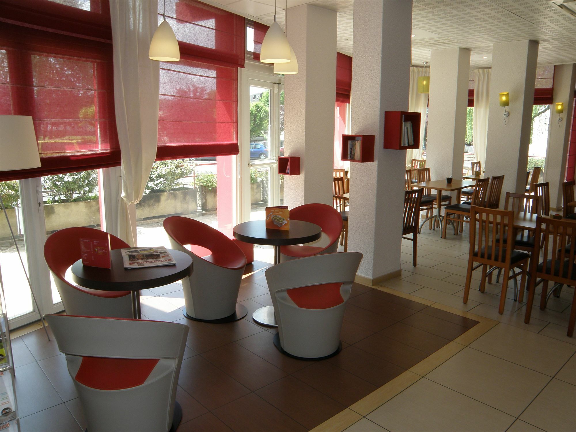 Готель Ibis Brive Centre Екстер'єр фото